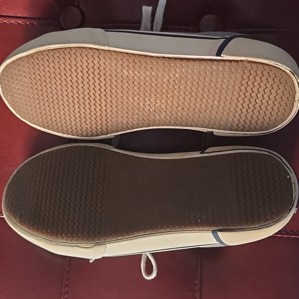 Sperry Topsides - Picture 6 of 6